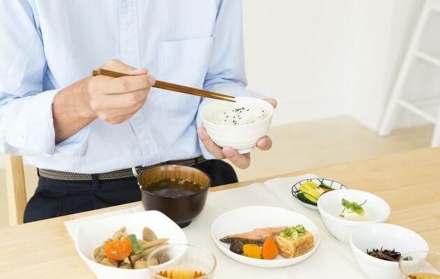 日常健康飲食中，葷素食如何搭配？